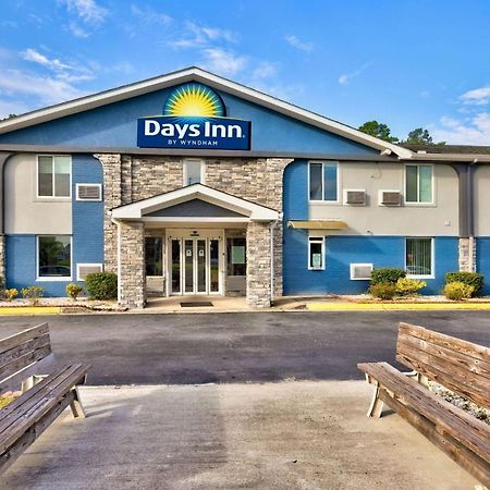 Days Inn By Wyndham Savannah Gateway I-95 Georgetown Екстериор снимка
