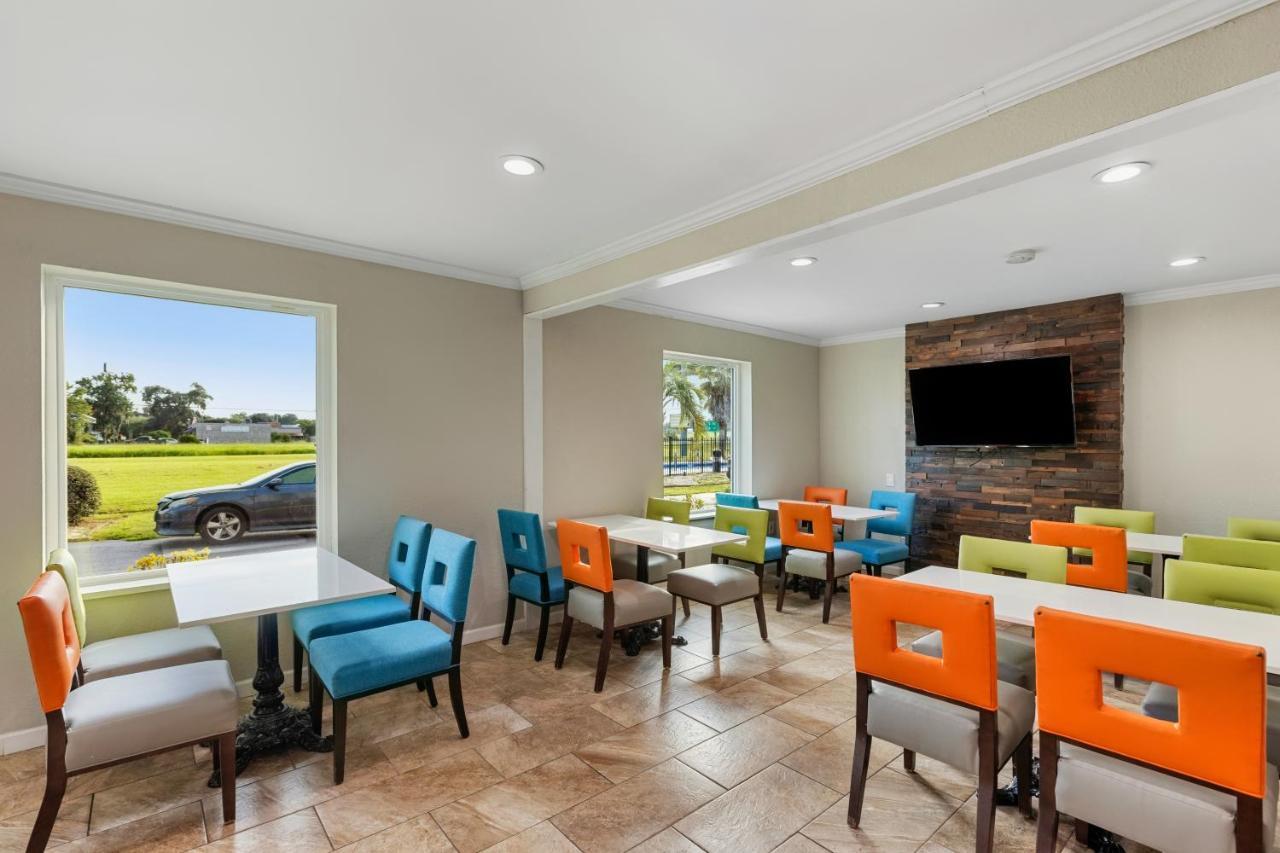 Days Inn By Wyndham Savannah Gateway I-95 Georgetown Екстериор снимка